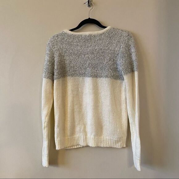 Sophyline & Co- Metallic Detail Top Button Front Cardigan - Picture 8 of 13